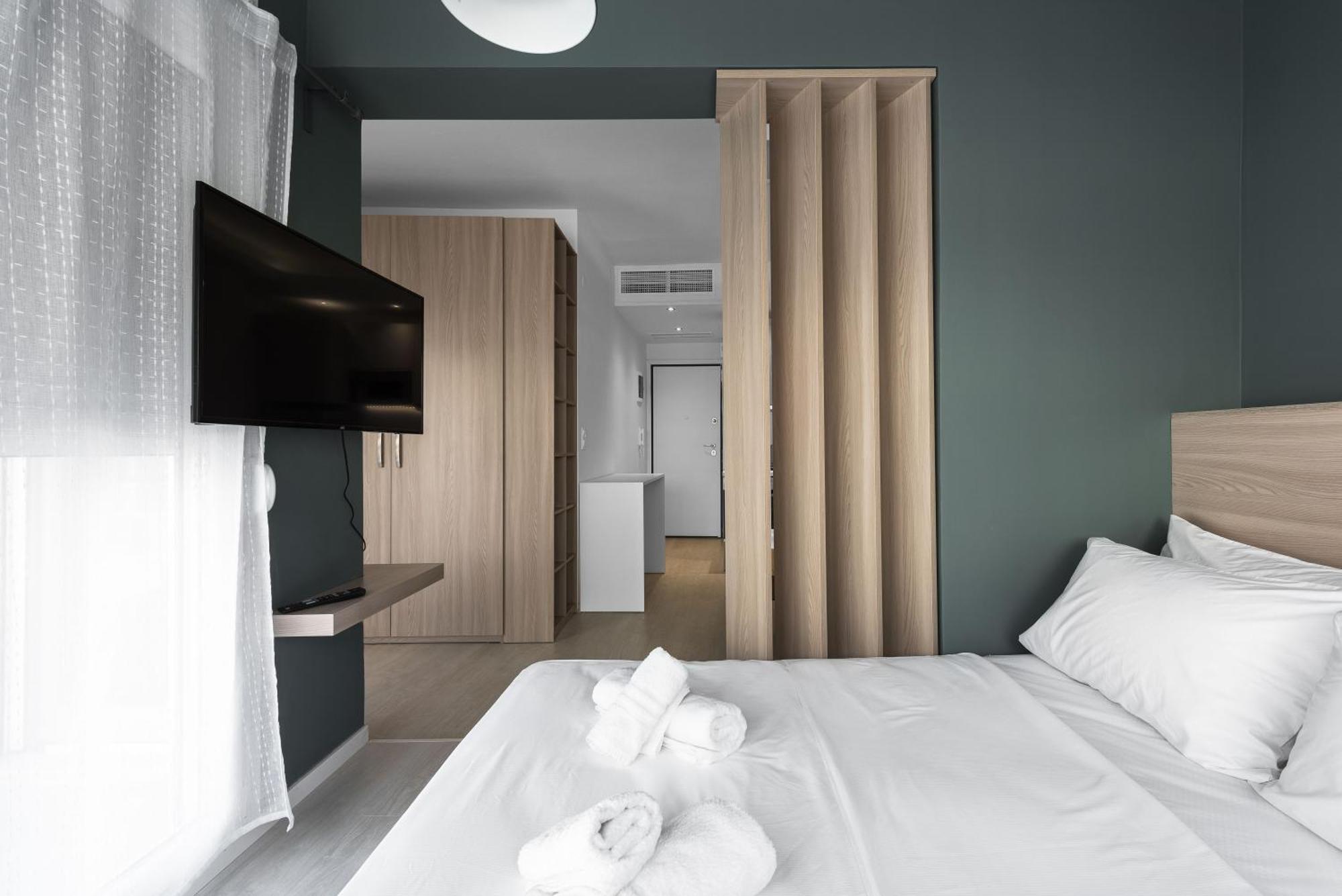 Denizen Boutique Apartments, Nilie Hospitality Mgmt Salonicco Esterno foto
